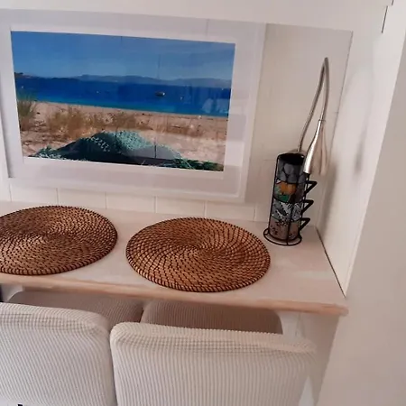 公寓 Vistas A La Ria Y Garaje En El Castro, Centro *