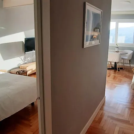 Vistas A La Ria Y Garaje En El Castro, Centro 公寓 比戈