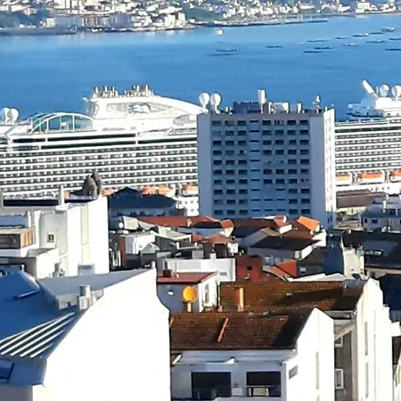 Apartamento Vistas A La Ria Y Garaje En El Castro, Centro *