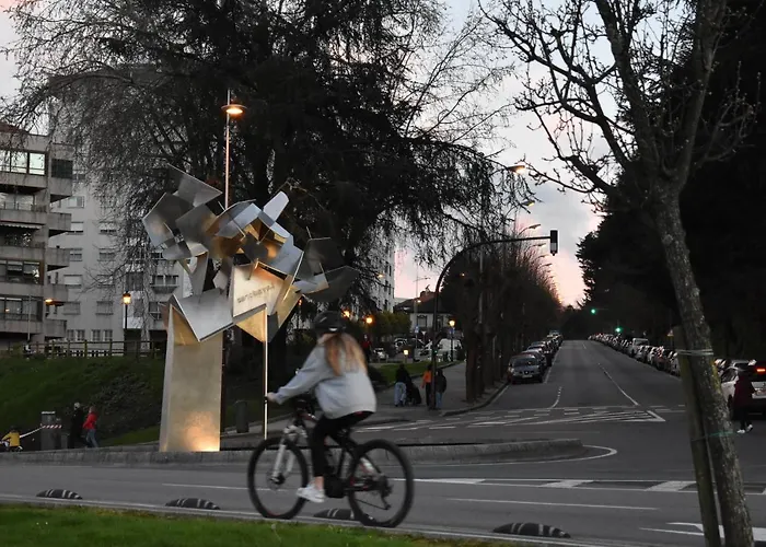 Apartment Vistas A La Ria Y Garaje En El Castro, Centro *