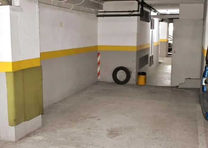 Vistas A La Ria Y Garaje En El Castro, Centro Apartament *